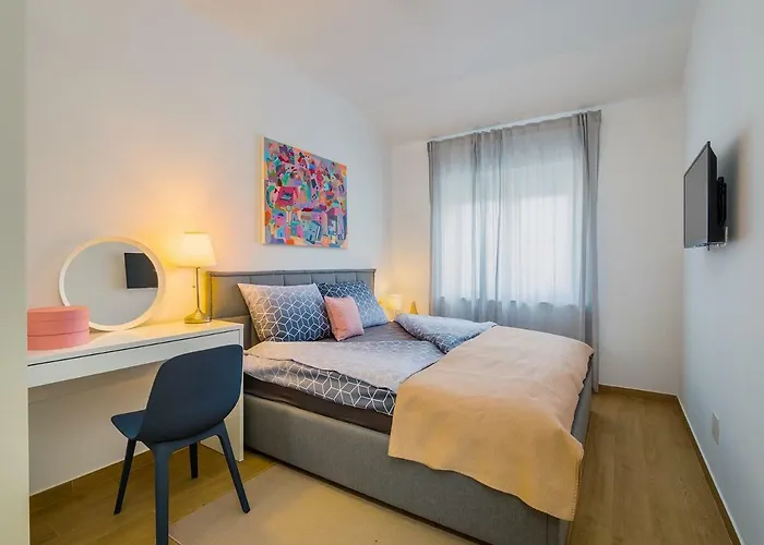 Adria Villa
