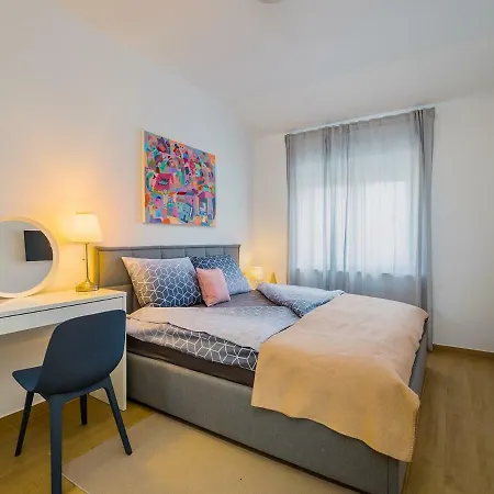 Adria Villa